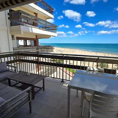 Magnifico Piso En Primera Linea De Playa Apartment
