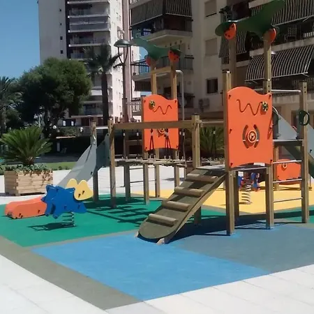 Magnifico Piso En Primera Linea De Playa *